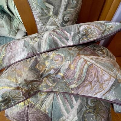 Purple and gold Queen comforter