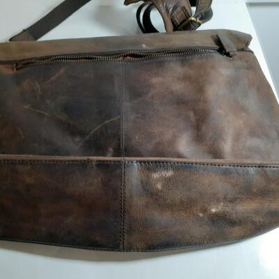 Komalc leather bag