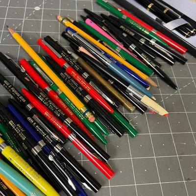 Collection of Vintage Pens and Pencils 