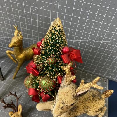 Lovely Vintage Christmas DEER + Tree