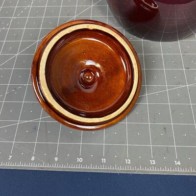 Brown Drip Edge Bean Pot with Lid 