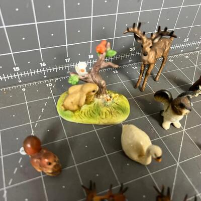 Magic Ceramic and Plastic Terrarium Animals 