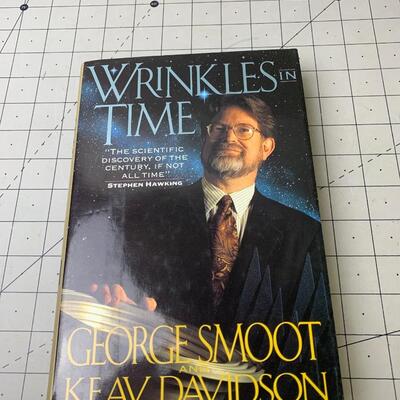 #95 Wrinkles in Time by George Smoot & Keav Davidson- Hardback Book
