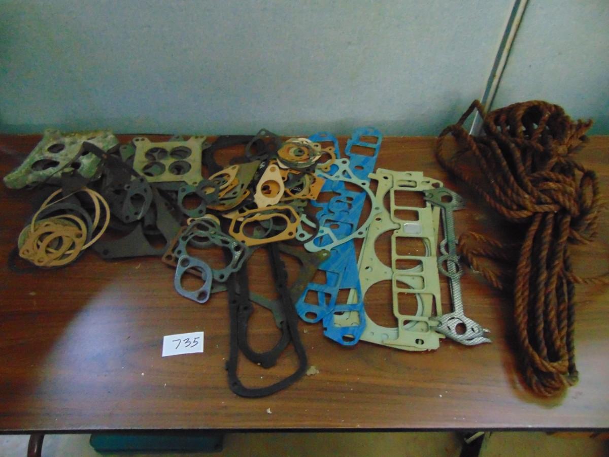 Item 735 Gaskets, ropes