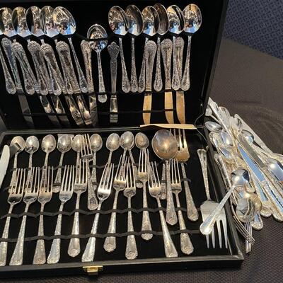 Rogers & Sons silver plate flatware  set