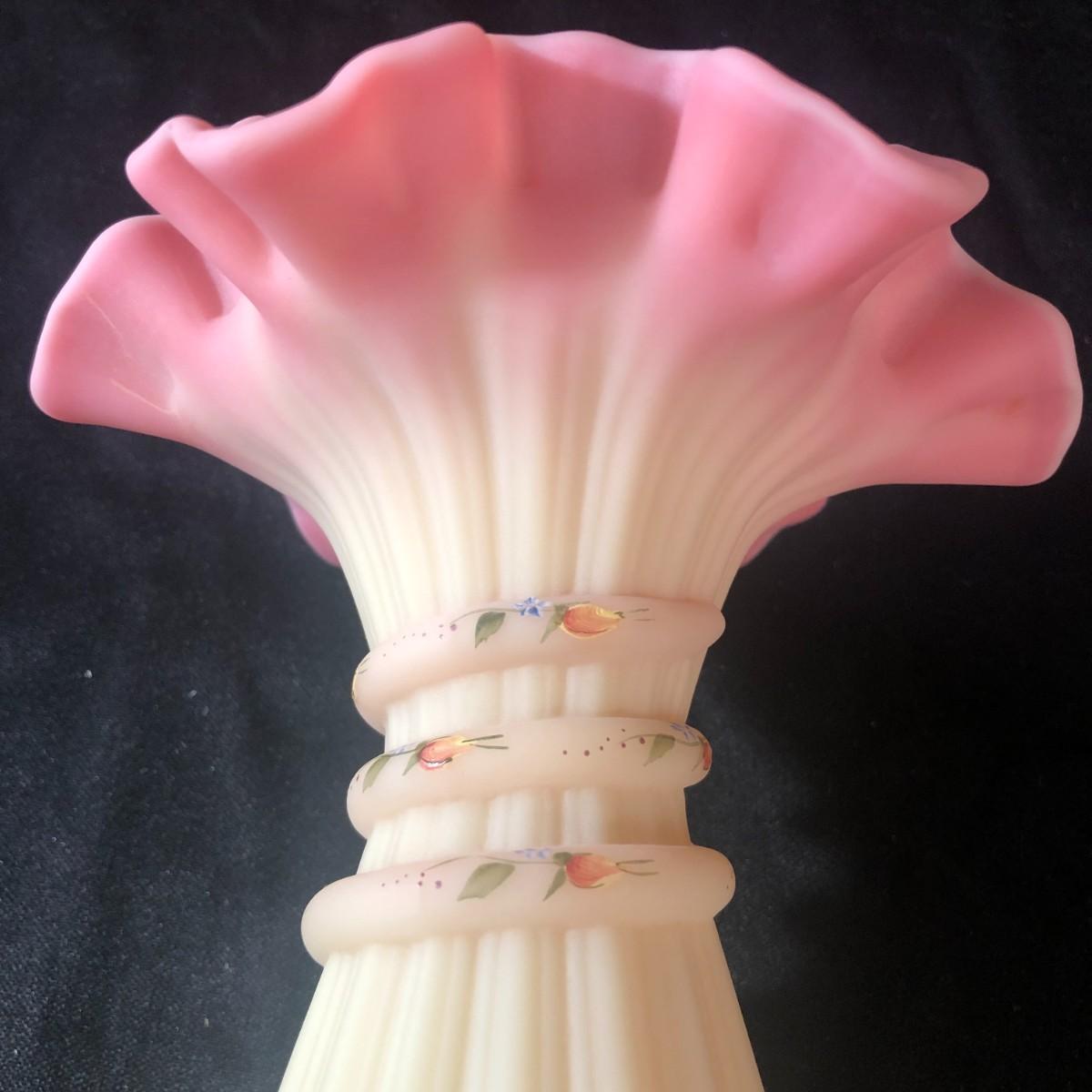 Fenton Pink 2024 Wheat Glass Vase