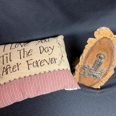 Angel decor and pillow