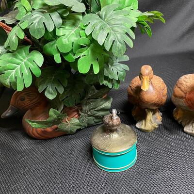 Duck decor