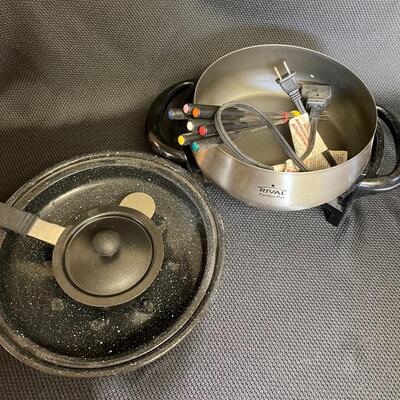 Fondue pot and canning pot