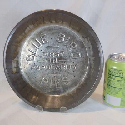 Vintage Blue Bird Pie Tin
