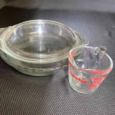 Anchor measuring cup and casserole dish