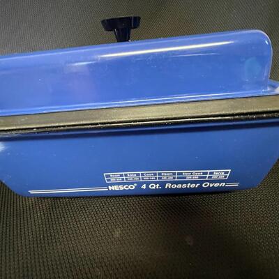 Nesco 4 quart Roaster