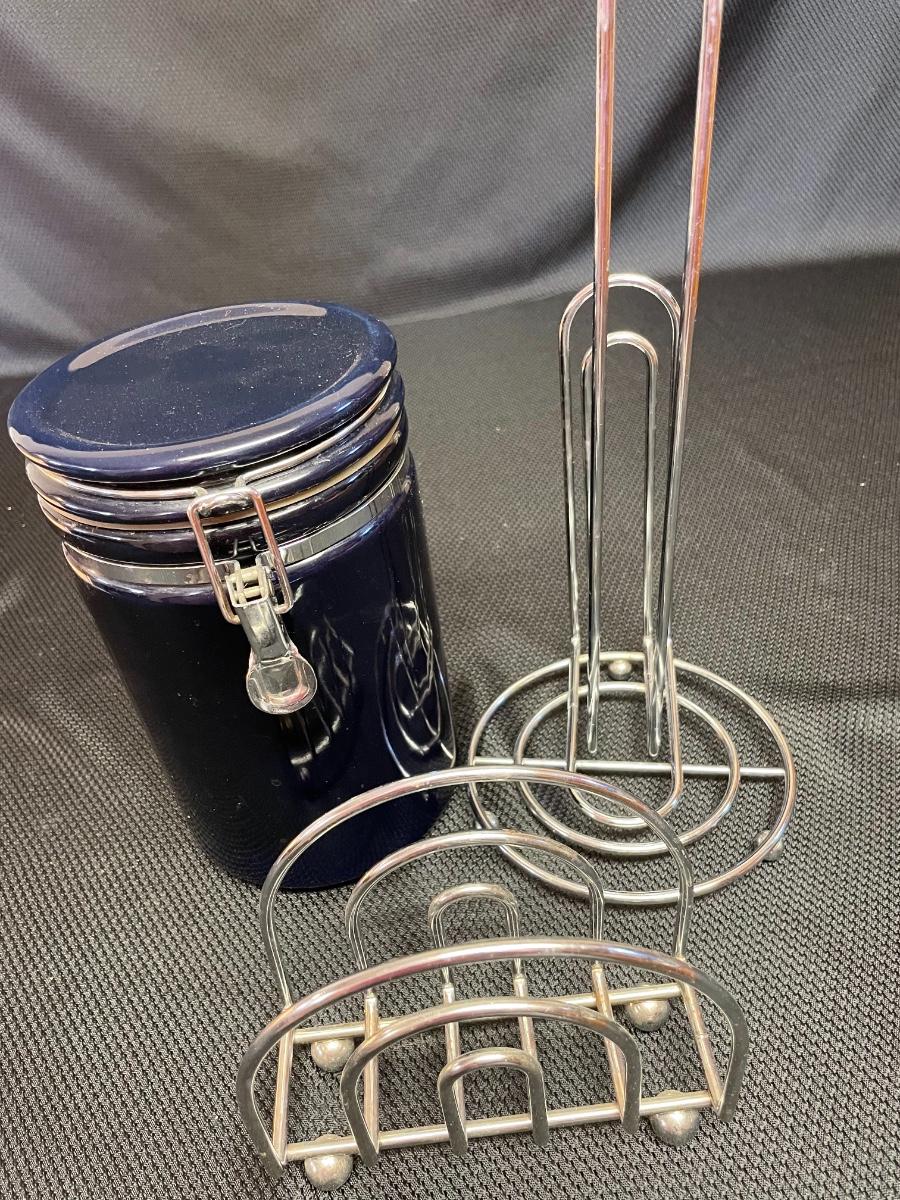 Canister with napkin & paper towel holder