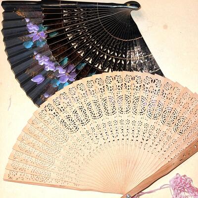 Lot 155 Vintage Celluloid Spanish Style Hair Combs & 2 Folding Hand Fans