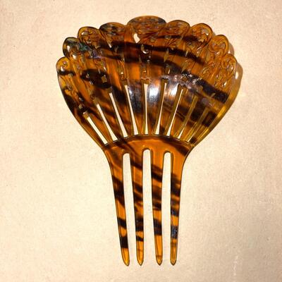 Lot 155 Vintage Celluloid Spanish Style Hair Combs & 2 Folding Hand Fans