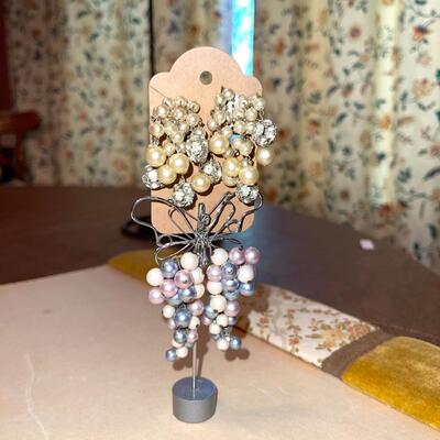 Lot 162 Vintage Cluster Dangle Earring 2 Pair Faux Pearls & Rhinestones