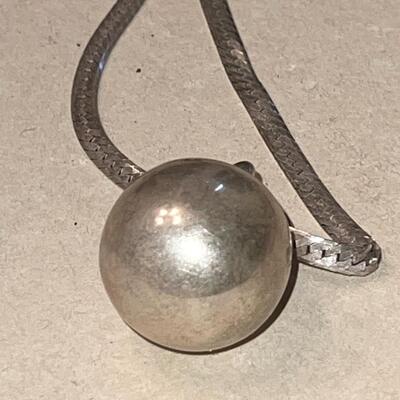 Lot 165 Sterling Silver Necklace & Pendant Serpentine Chain 15" drop