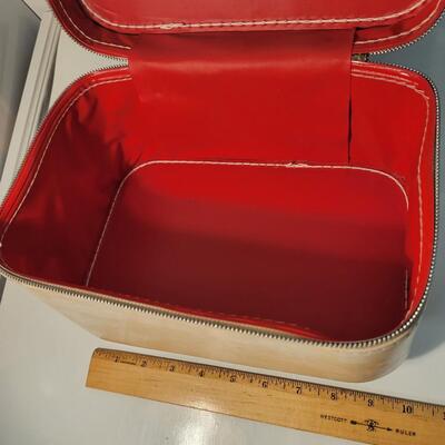 Vtg makeup bag