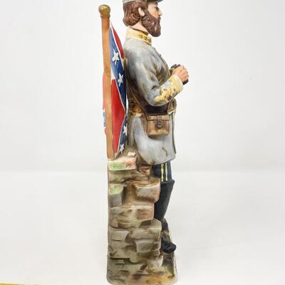 VINTAGE STONEWALL JACKSON MCCORMICK AMERICANA PORCELAIN WHISKEY DECANTER - EMPTY