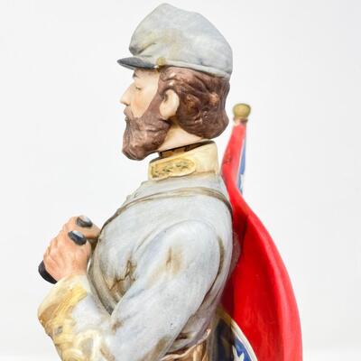 VINTAGE STONEWALL JACKSON MCCORMICK AMERICANA PORCELAIN WHISKEY DECANTER - EMPTY