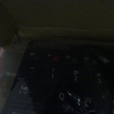 LOT 646. MISC BOOKS, WI FI EXTENDER