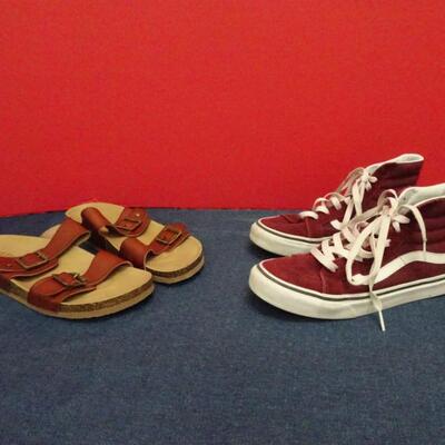 LOT 650. VANS AND SANDALS