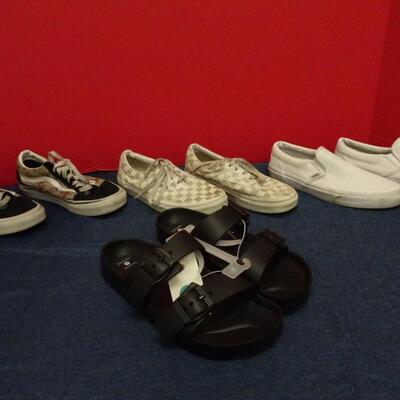 LOT 652. THREE PAIR OF VANS AND SANDALS