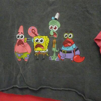 LOT 654. GIRLS SHIRTS