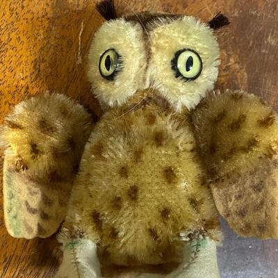 Petite antique steiff Owl