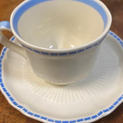 Five very fine assorted demitasse cup saucer