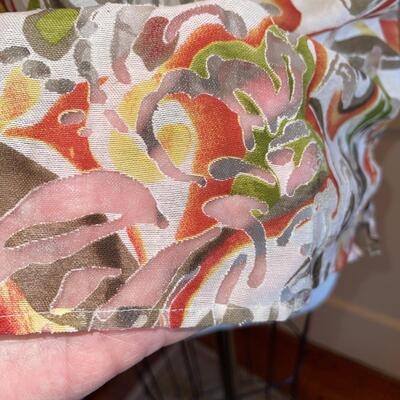 Lot 182 Sheer Burn Out Design by Alfred Dunner Size 12 Tropical Print