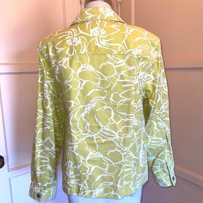 Lot 183 Light Weight Jacket M Collection Size 14 Green & White Print Flap Pockets