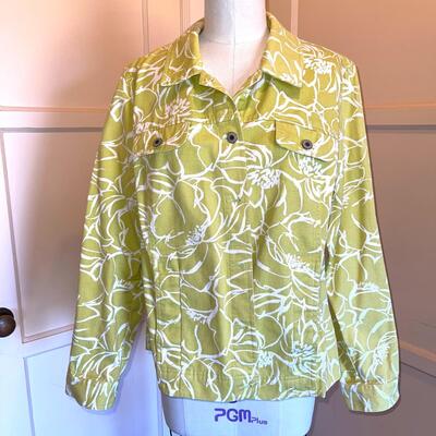 Lot 183 Light Weight Jacket M Collection Size 14 Green & White Print Flap Pockets