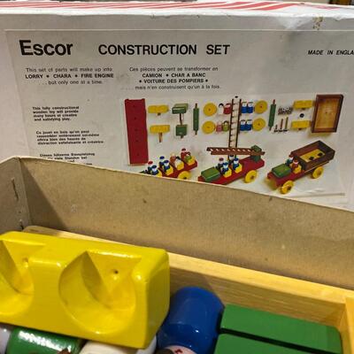 Escor UK England solid wood construction building  blocks