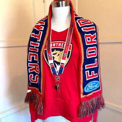 Lot 190 Florida Panthers NHL Ladies Long Sleeve T + Scarf & Lanyard