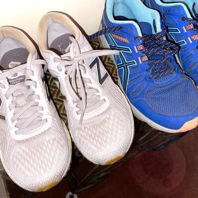 Lot 194 Group Women's Sneekers New Balance Asics Addias