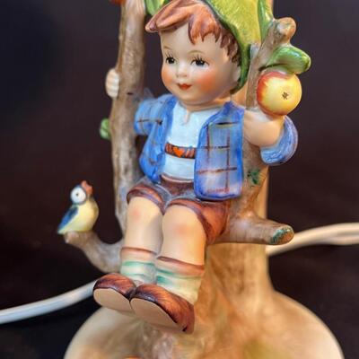 Pair Vintage Hummel lamps Apple Tree Boy n Girl TMK-5 w shades