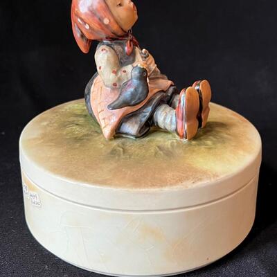 Vintage Hummel Trinket Box III/69 Happy Pastime TMK-5 w original box!