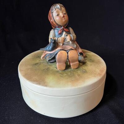 Vintage Hummel Trinket Box III/69 Happy Pastime TMK-5 w original box!