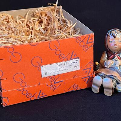 Vintage Hummel Happy Pastime in original box! 3 1/4" #69 TMK-5