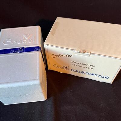 1972 Vintage Hummel Collector's Club exclusive Valentine Girl w original box