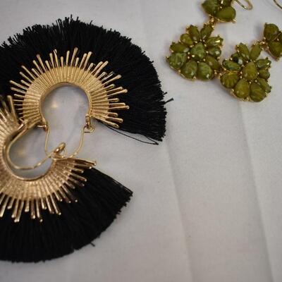 30 pairs Unique Costume Jewelry earrings: various colors/styles