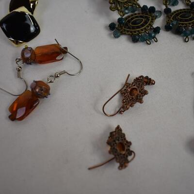 30 pairs Unique Costume Jewelry earrings: various colors/styles