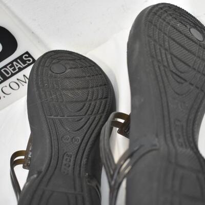 5 Pairs Womens sandals size 11M: Crocs, Vionic, black, brown, grey