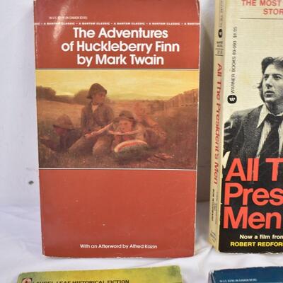 6 Book Lot: 1976 All The Presidents Men-1975 Flowers For Algernon, 