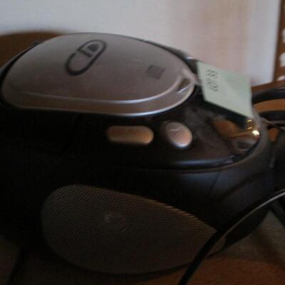 Morse Headphones & CD Player/Radio