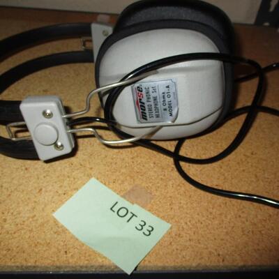 Morse Headphones & CD Player/Radio