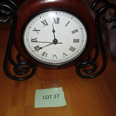 Floral Arrangement & Clock