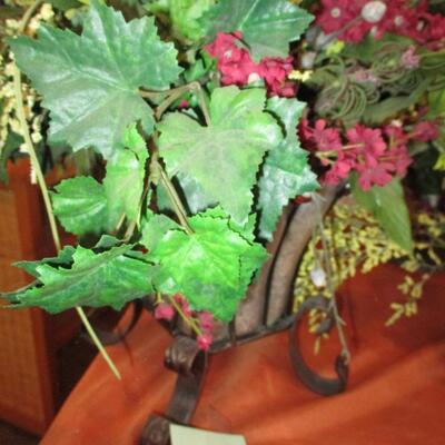 Floral Arrangement & Clock