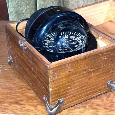 Lot 205 Saturn Aqua Meter Marine Compass Wooden Case + Instructions 194